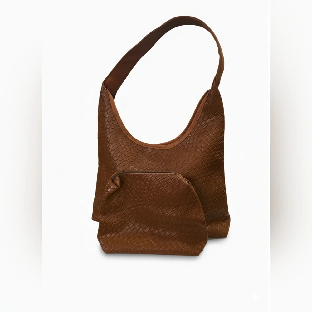 Woven Brown Women's Boho Bag Set Includes Makeup Bag New Never‎ used.